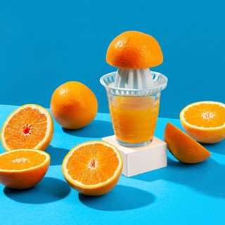 Juice maker oranges