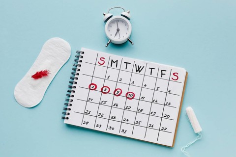 Period calendar feminine products