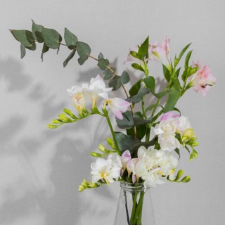 Blossom flower vase table 5