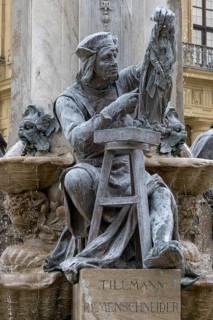 Tilman Riemenschneider sculpture on the Frankoniabrunnen on the Ehrenhof side