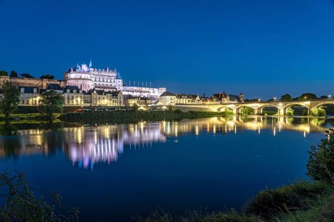 The Loire and Amboise Castle at dusk