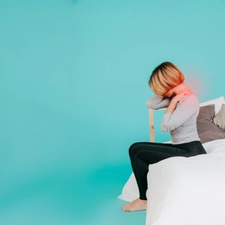 Adult woman hurting neck