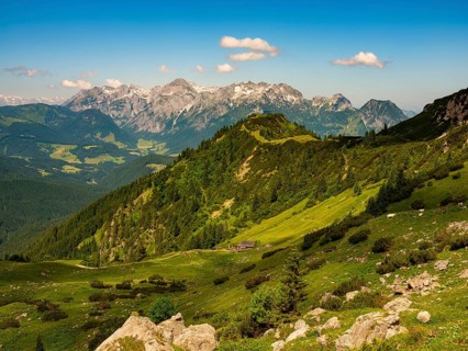 View over alpine pastures to the Tennengebirge
