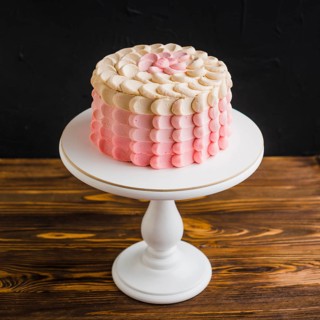 Delicious cake cakestand