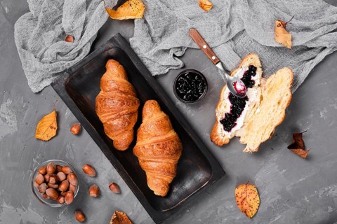 Medium shot croissants jam