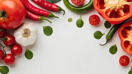 Top view bell pepper with tomatoes garlic