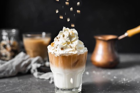 Aromatic beverage with spices