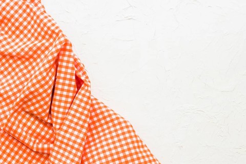 Piece checkered fabric