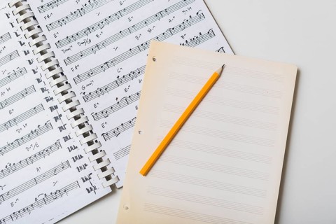 Pencil mpty pages sheet music