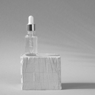 Skin care dropper white stone