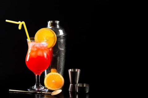 Glass cocktail shaker