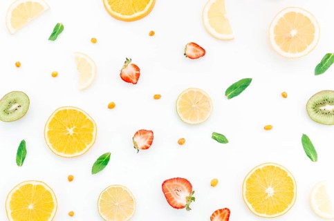 Pattern cut fruit berries