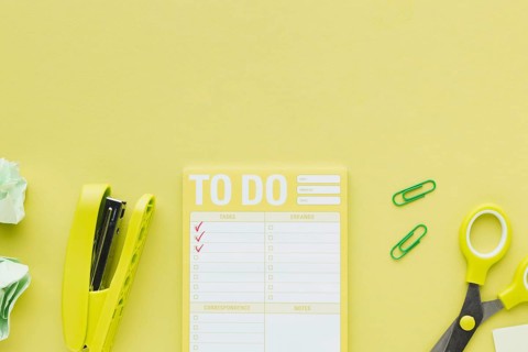 Yellow list top view