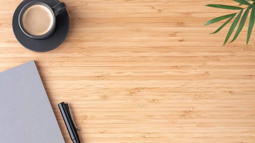 Flat lay desk arrangement with copy space 1