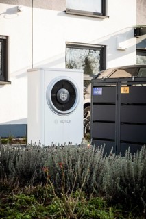 Air source heat pump in front of a terraced house in Duesseldorf