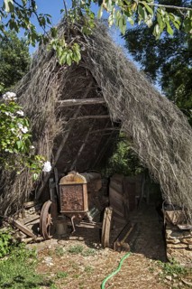Old 1920 Fordson tractor at The Cabanes du Breuil
