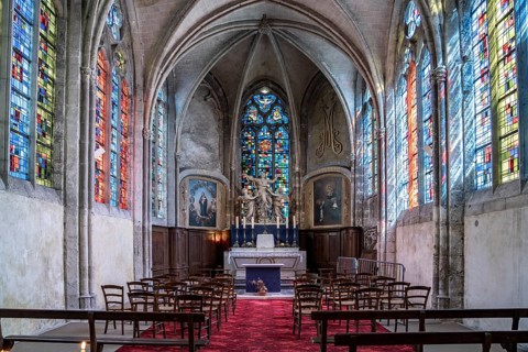 Interior of a chapel in the church of Saint-Nicolas