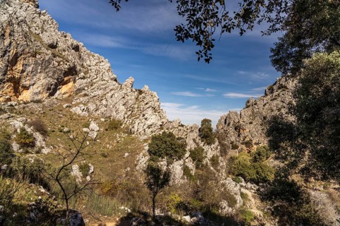Landscape along the hiking trail of the Rio Bailon near Zuheros