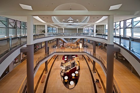 Interior design view of the Forum Wetzlar shopping centre