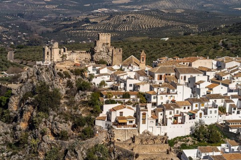The White Village and the Moorish Castle