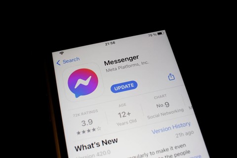 Detailed view of a smartphone with Facebook Messenger app in the iPhone App Store