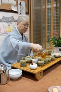 Korean nun