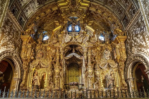 Altar of a side chapel of the Cathedral of Santa Maria de la Encarnacion in Granada