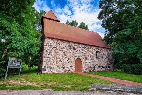 Moeglin village church