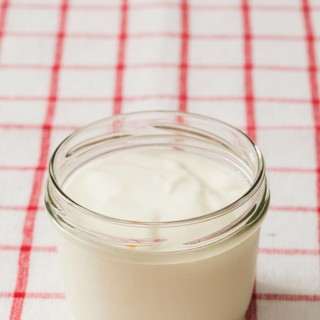 White yogurt jar tablecloth
