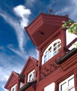 Historic roof lift bay