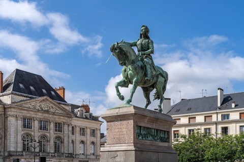 Equestrian statue of Joan of Arc in Place du Martroi
