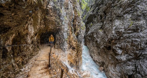 Climbers on their way through the Hoellentalklamm