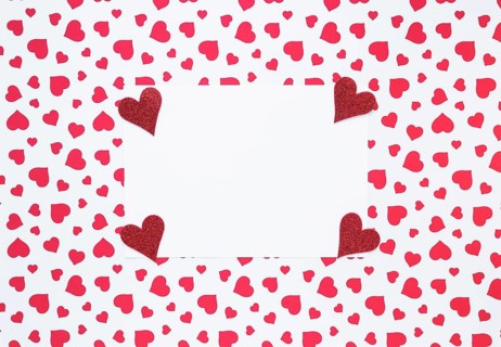 Blank paper with small hearts