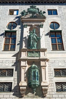 West front of the Residenz with the Patrona-Boiariae
