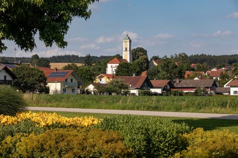 View from the spa gardens to the Maria Himmelfahrt parish church
