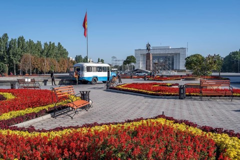 Ala Too Square decorated with flowers
