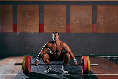 Man doing bodybuilding