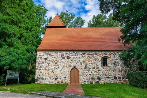 Moeglin village church