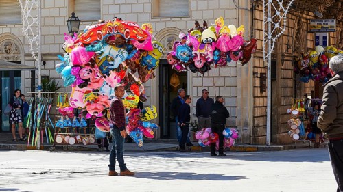 Balloon seller