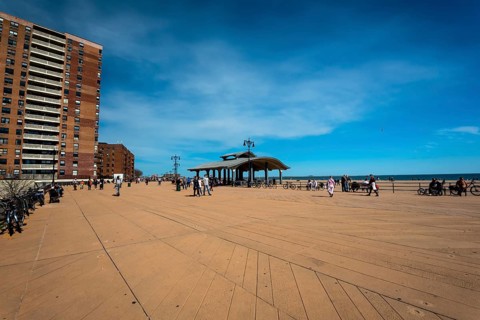Listening to the ocean waves on a sunny spring day on the Brighton Beach
