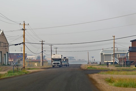 Single vehicles on a dirt road