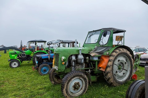 Tractor Pulling