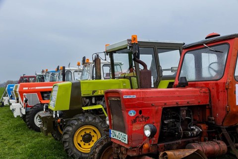 Tractor Pulling