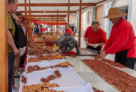 Weekly market