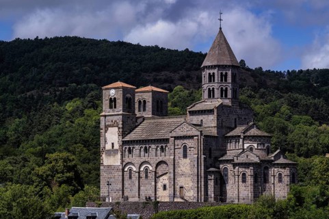 Eglise de Saint-Nectaire Priory Church