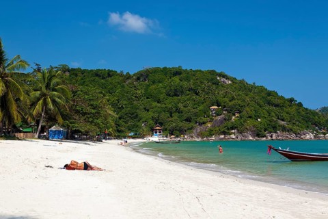 Thongnaipan Beach