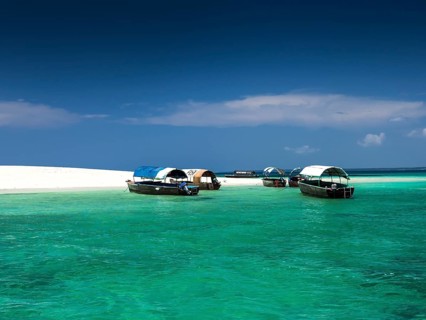 Boats off Prison Island