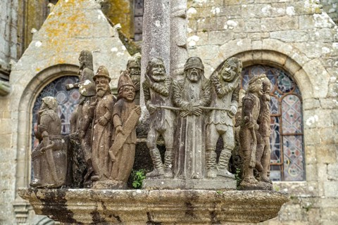 Figures of the Calvaire in the Enclosed Parish of Saint-Thegonnec