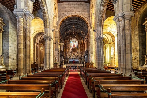 Interior of the church Igreja de Nossa Senhora da Oliveira