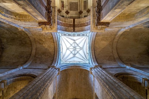 Church ceiling of the Se do Porto Cathedral